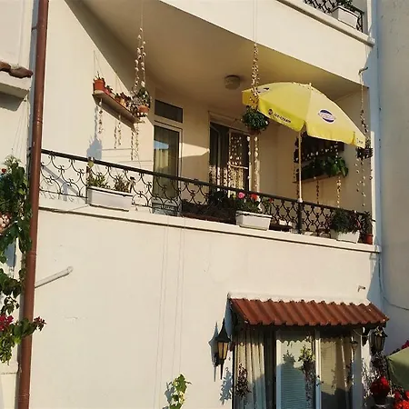 Guest house Konomaevi *